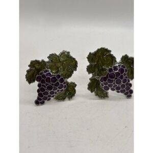Pair Grape Cluster Napkin Rings Enamel Metal Vineyard‎ Wine Country Table Decor